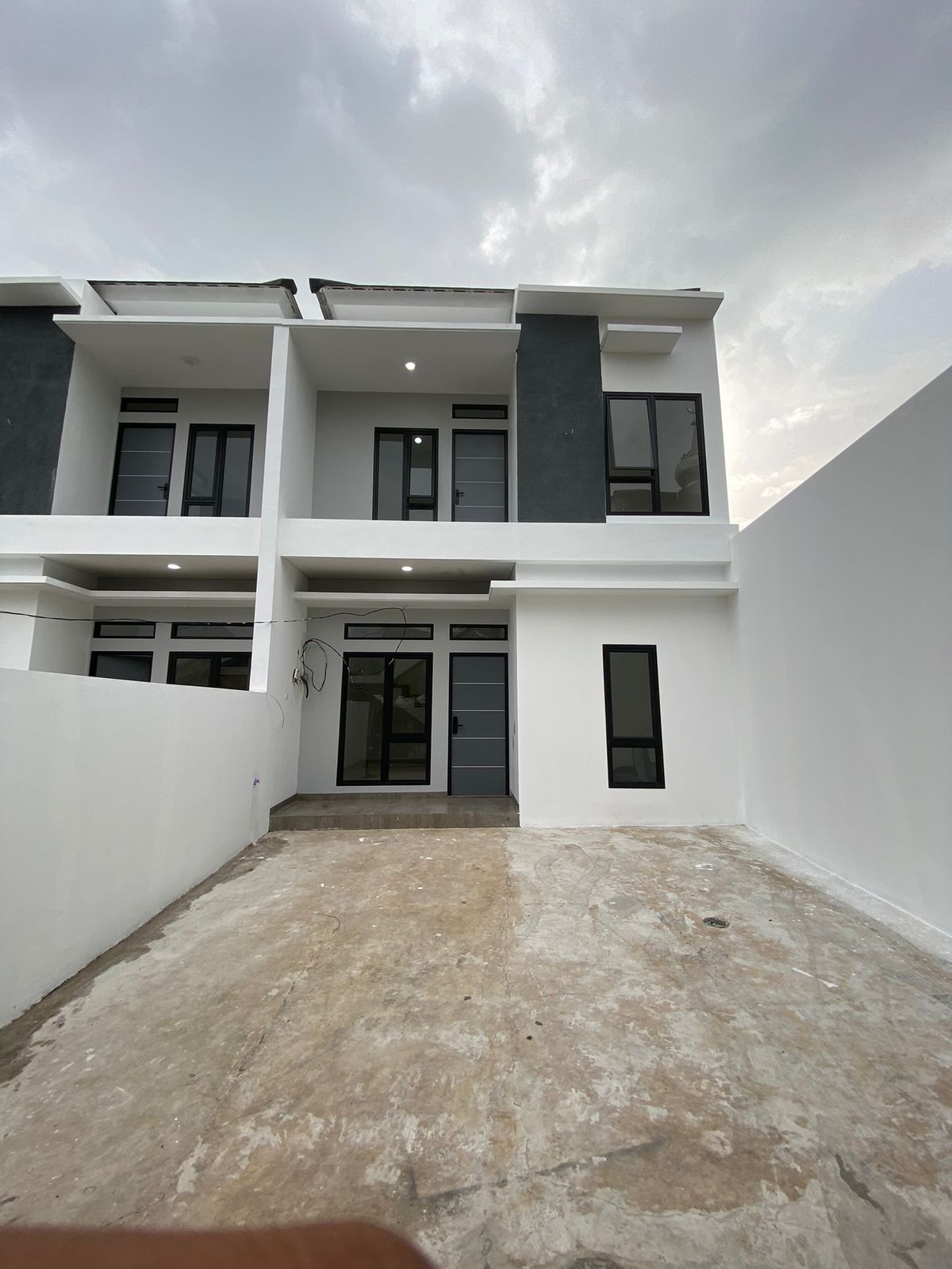 Mulqi Mansion At Pamulang